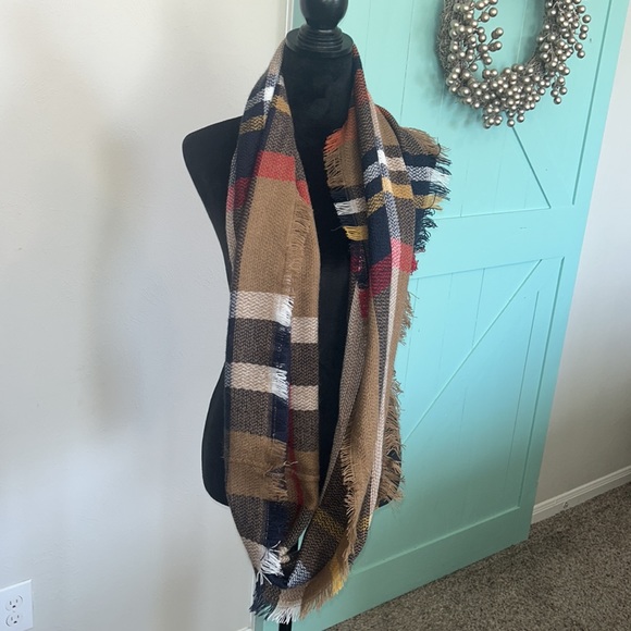 Plaid Infinity Scarf - Picture 3 of 7